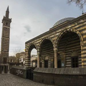 Diyarbakır Four Legged Minaret