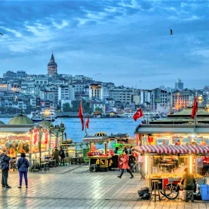 Eminönü Meydanı - Istanbul