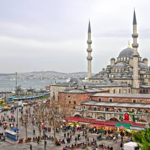 Eminönü Square - Yeni Mosque Istanbul