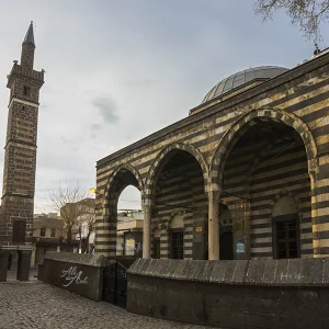 Four Legged Minaret -Diyarbakir