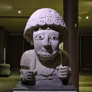 Hatay Museum Hittite King Suppiluliuma's statu