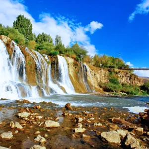 Muradiye Waterfall