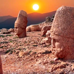 Mounth Nemrut