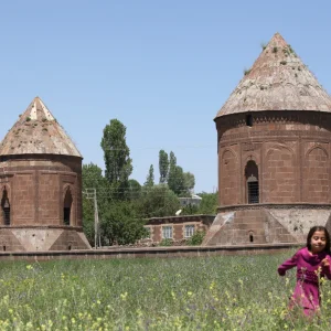 Twins Kumbet - Ahlat