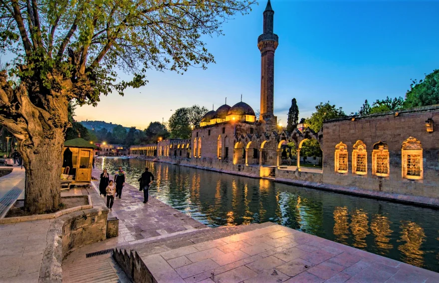 Balıklıgöl Rızvaniye Mosque Şanlıurfa 