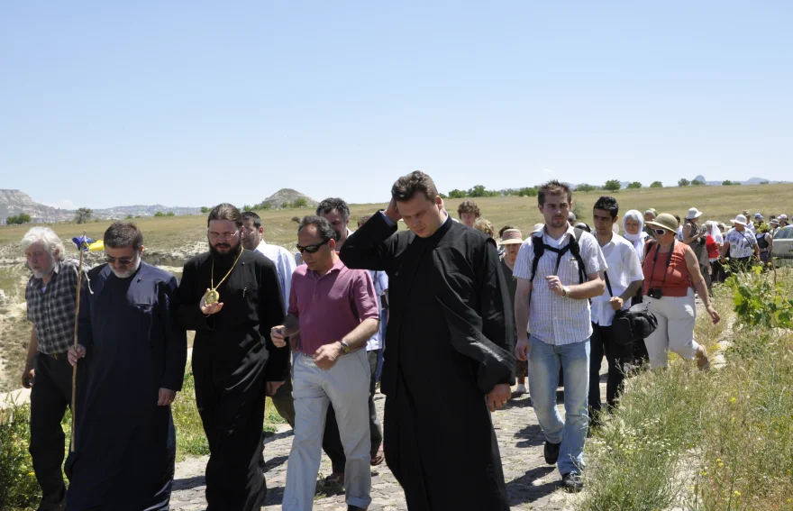 Biblical Tour Turkey. Rumen Bishop Makarios and Parishioners visit Honaz Colossae