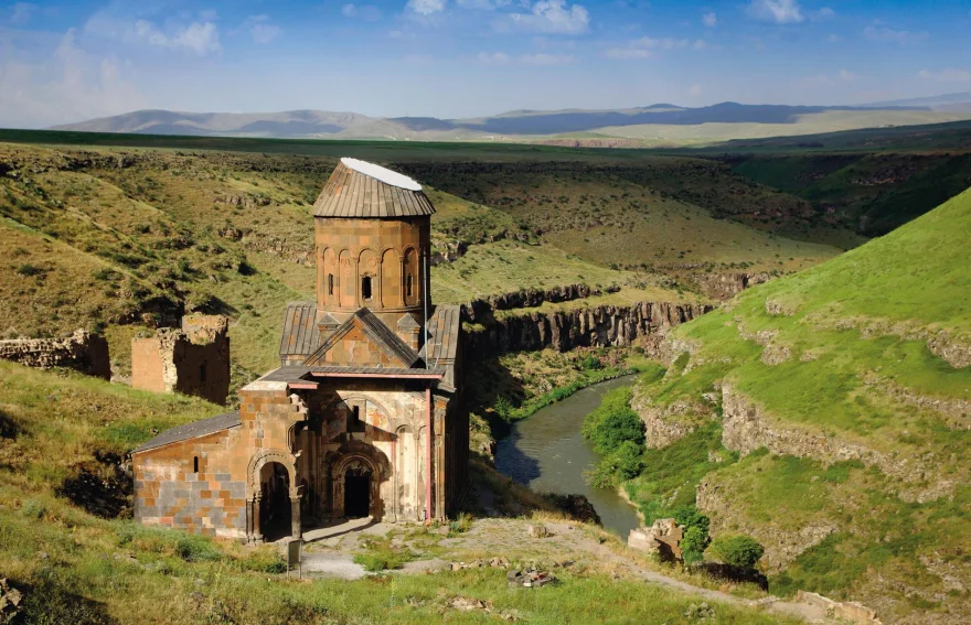 Church Saint Gregory Tigran honents - Ani Ruins