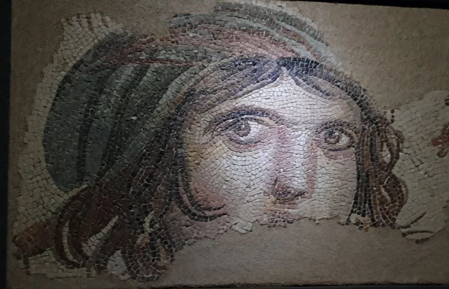 Gypsy Girl Zeugma Museum - Gaziantep 