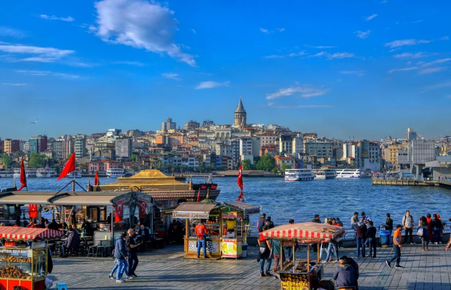 Istanbul Eminonu Square