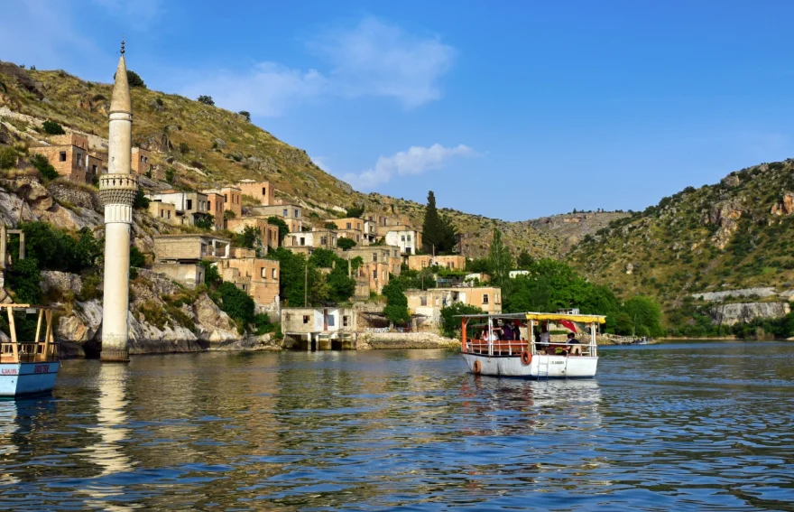 Halfeti Sunken Minaret