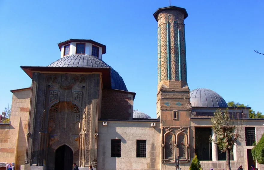 İnce Minaret Madrasa - Konya