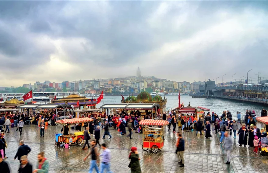 Eminönü Square - Istanbul