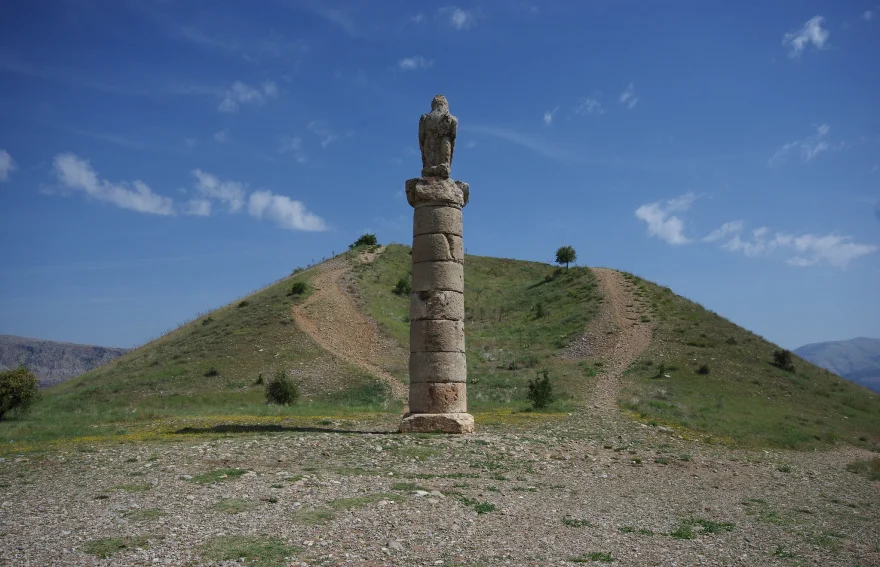 Karakuş Tumulus Arsamia Ruins - Adıyaman