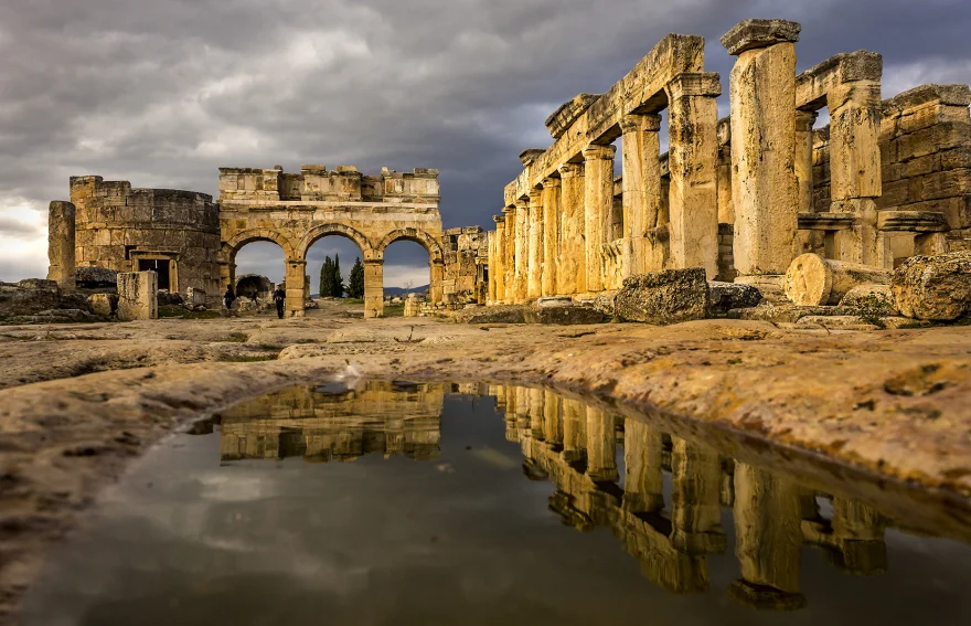 Frontinu Gate - Hierapolis