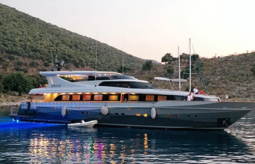 luxury yacht charter turkey Crocus