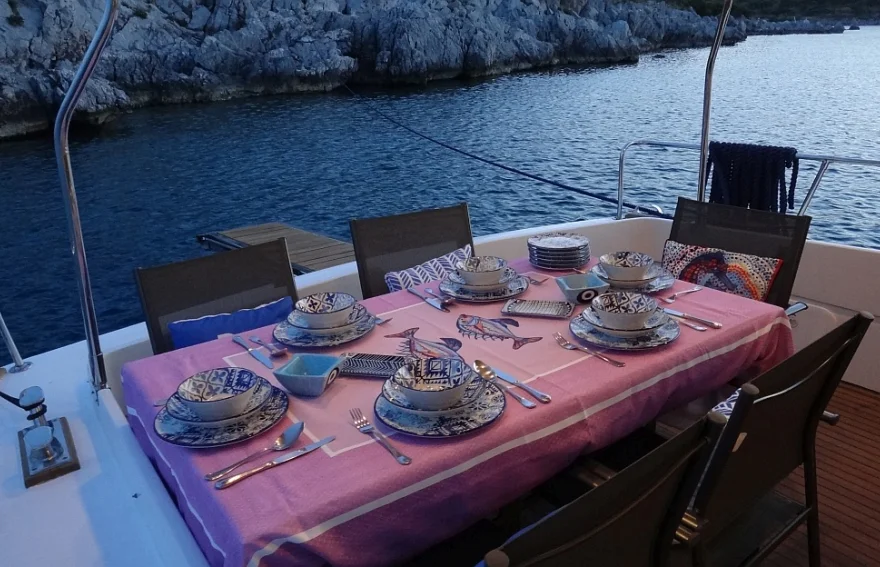 honeymoon yacht charter turkey Syana