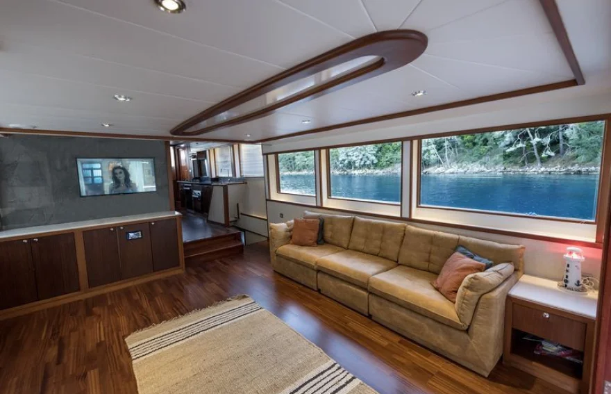 luxury yacht charter in bodrum turkey Trawler Daphne