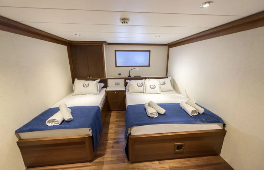 yacht charter in bodrum turkey Trawler Daphne